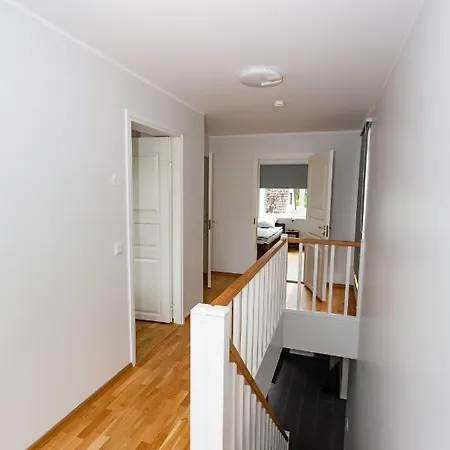 Villa Suve Puhkemaja à Kuressaare Extérieur photo